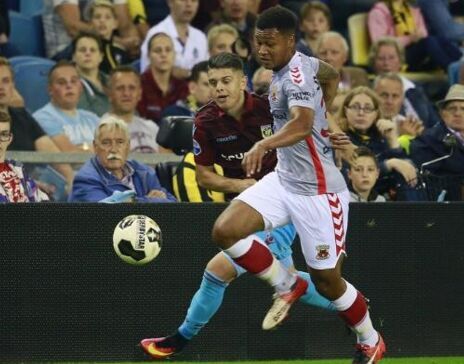 在加盟纽卡 在加盟纽卡